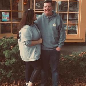 Meet your Posher, Dennis